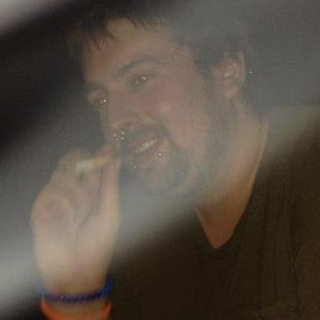 LeafltToMe's profile picture. 