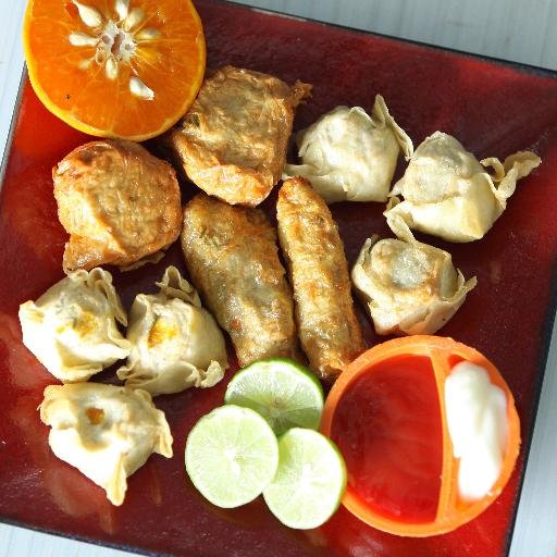 Menyediakan macam2 frozen food : kakinaga, nugget, keongmas, siomay, ekado. Info Pemesanan: WA / SMS 085777651496 I pin 221E22A5 | Free Ongkir