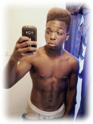 #loyal love working out playing basketball and getting money♛♚