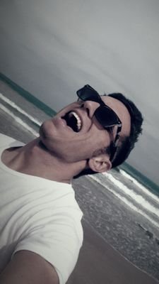 javierrg84's profile picture. ¿tengo cara de saberlo?