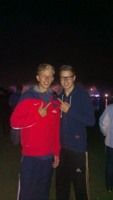 ItsAfroJordi's profile picture. 17 y/o - Feyenoord - best bro ever and forever ! x je broertje