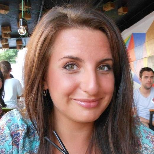 Брак есть союз, которым мужчина обязывается всю жизнь жаловаться на свою беду. #RuFOllowBack