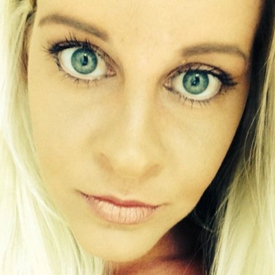 xLauzBx's profile picture. 