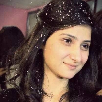 in ths world there iz no word to xplan me.. so try to undrstnd me by love care na senserity so tht u could know about me :)
