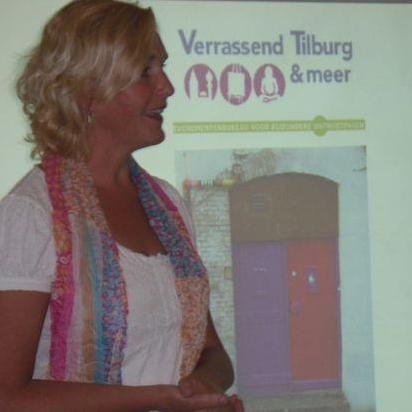 06-14635213 Verrassend Tilburg & meer organisatie -evenementenburo #Bedrijfsuitje #familieuitje #Spoorzonereis #workshop #mozaiek #kerstmarkt #gespreksleider