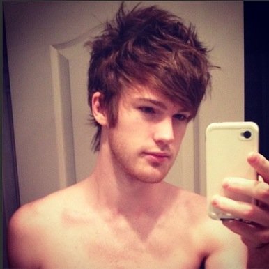 angelitoOfGod's profile picture. ↳Como sea el amor de tu vida estas jodida[compositor frustado]♂Tenía ganas de quererte toda mi vida, pero me las quitaste↲Axelle Despiegelaere♥