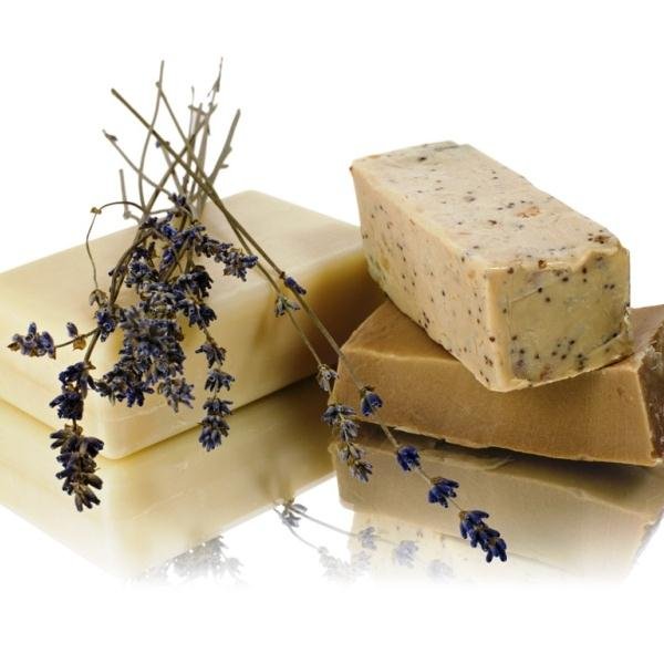 Selling handmade soaps, bath bombs and body products. All our products are 100% nataural, free from SLS and Paraben.