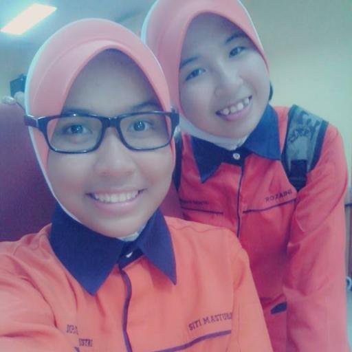 *siti masturina *Taken by Badrul Ameng Buncit*Batch 1998 *Wechat : ctymasturina96*Facebook : Ehh Cik Mas's