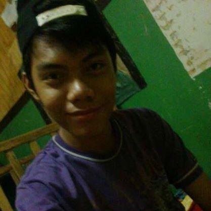 Likes to Sing , Dance , And Act hehe :)