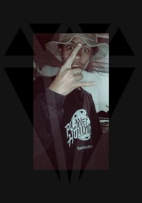 contra os boys, contra o GOE, contra a Ku-Klux-Klan .                                                                                   whats: 04195758696