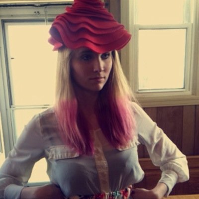 ruhrohkatie's profile picture. P0PL0CK&KN0TiT - Crochetin' my way thru Art School. https://t.co/8cMJCb1A5x
(personal account)