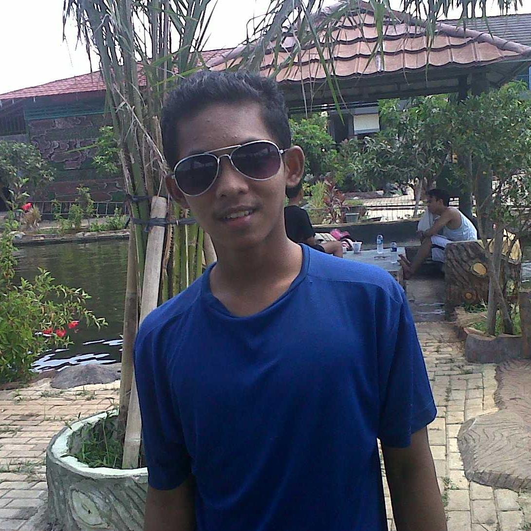 ahmadal08103928's profile picture. 