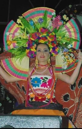 Reina de las fiestas patronales San Martín Obispo  de Tours 2013