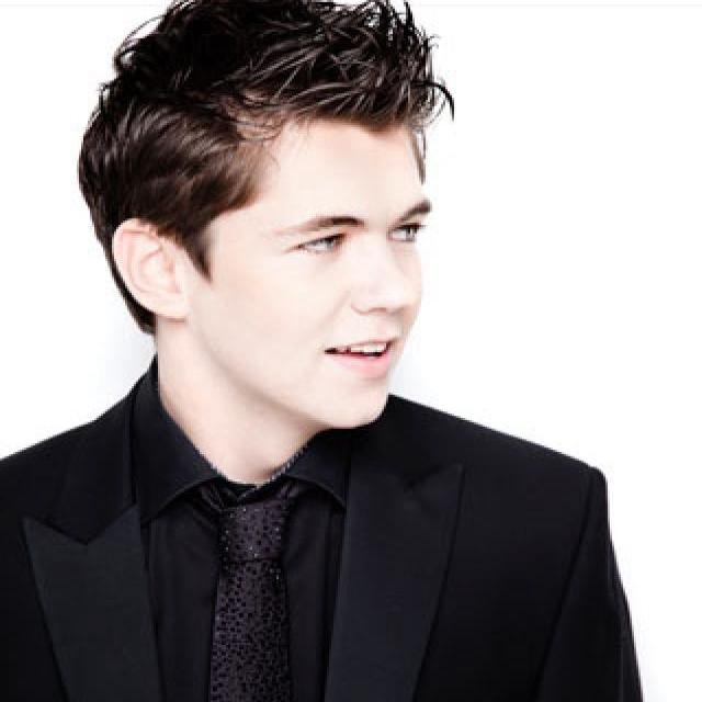 RoryIrishRPESP's profile picture. Irish.  Be yourself, everyone else is already taken -Oscar Wilde #SeasonOneRol