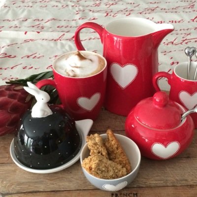 PauseRoom's profile picture. Gifts, Handmade Ceramics, Pause Body Products