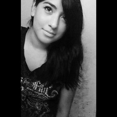 LeticiaLuna92's profile picture. 