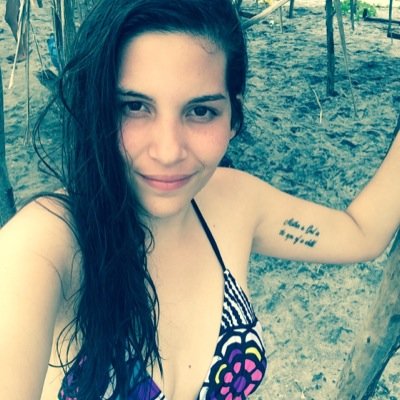 BarbaRoja02's profile picture. 19. Feliz?