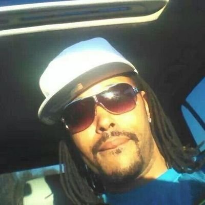 calvinboi318's profile picture. 