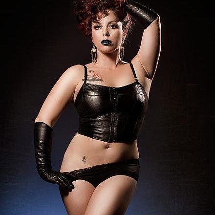 An adventure seeker, Living&Loving Life. Esthetician, Makeup Artist, Teacher, Entrepreneur.
Past:Indie Media, Burlesque, Pinup & trapeze monkey.