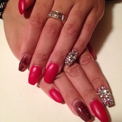 nailsbyjoya's profile picture. I love nails! Come see me at Club Beauty! Follow me for pics, specials, and info! Contact me through email at Jhnailtech@gmail.com or by phone 330.354.7343