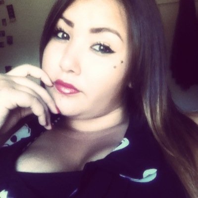 Im Back ! Follow  ill Follow Back .!
Bi 
Facebook: Lala Camacho 
Instagram: First_queen100
Kik: first_queen100 
Snapchat: Firs_queen100