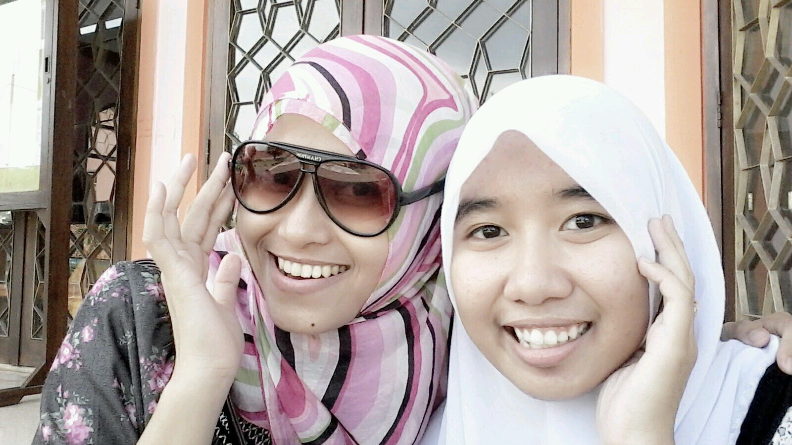 nidachacha's profile picture. HMI'13