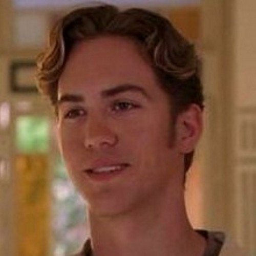 WyattHalliwell5's profile picture. Roleplay only. Son of Piper and Leo. Brother to Chris and Melinda