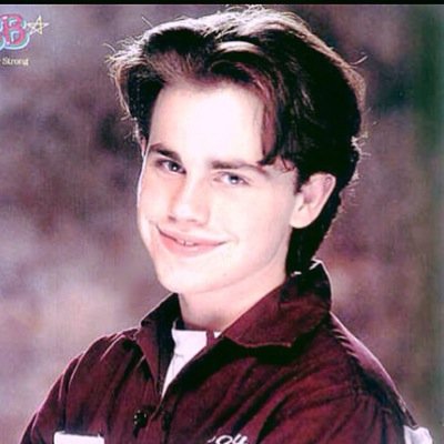 Boy meets world! Harry Potter! Still waiting for my hogwarts letter... #nerdfighter Ravenclaw! Rider strong and ben savage!