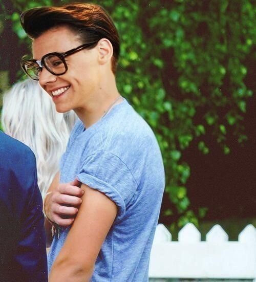 Marcy_Nerd's profile picture. Taken by the most beautiful woman in the world. I love you, El! :) @EllieBear_Horan