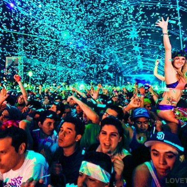 Necesitas que te promocionen tu fiesta? Habla con nosotros por DM y te ayudamos!