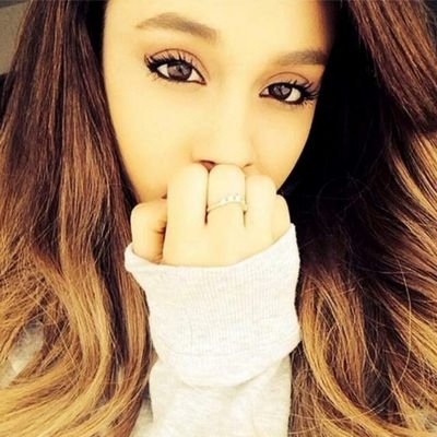 i love you ariana sei la migliore ti adoro ♥♥♥♥ follow you and follow u back