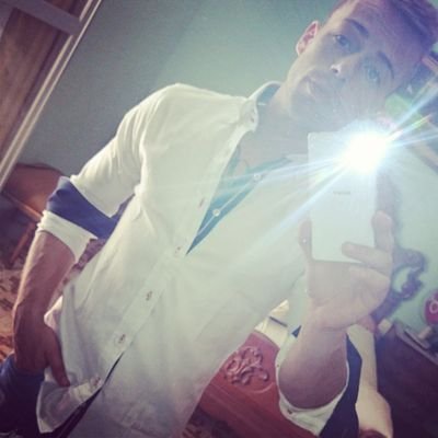 Twitter Oficial De El Adri .
