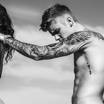 JUSTIN TOOK OVER MY LIFE AND IM GLAD BECAUSE I WOULDNT HAVE IT ANY OTHER WAY BELIEBER SINCE 09