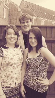 My name is Taylor otherwise known as Walter and Taybear . I was born 16.07.1992. I am a total animal geek, gardening dork, photography is my biggest hobby. Dece