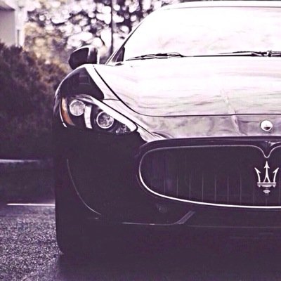 LifeOfRichness's profile picture. 