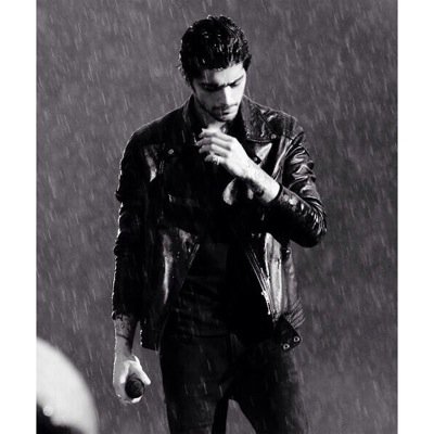 zayn | 21 | single | v much gay