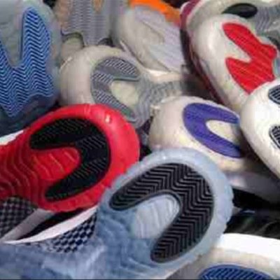 staying_icy's profile picture. 