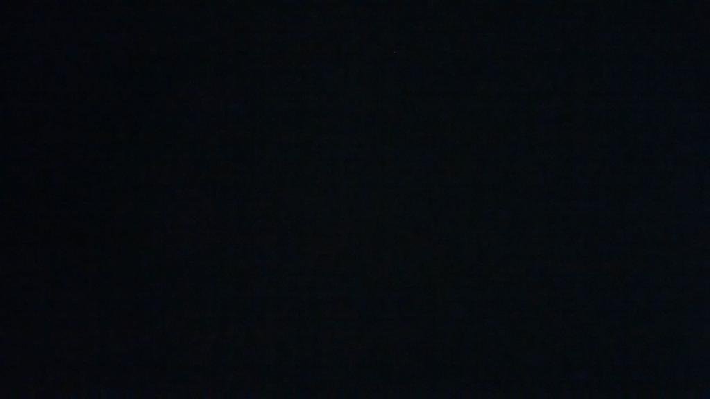 وعلى كثر ماكنت احبك؟ للأسف اختفى مكانك من جواتي -كرآمتي آهم -.


جده
