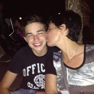 Julian | 16 | Young, Wild and Taken