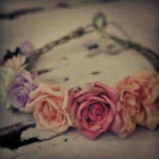 ‏‏‏‏عن ذنبي وعن كل اثم استغفرك ربي واتوب إليك ..