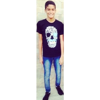 14. Simple, sigueme y te sigo. Instagram: Jear13_ En twitter desde: 23/07/11♥. Tonight im getting over you.