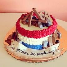 Here's a free follow for you, could you in return wish the dearest @courfferre a happy birthday?