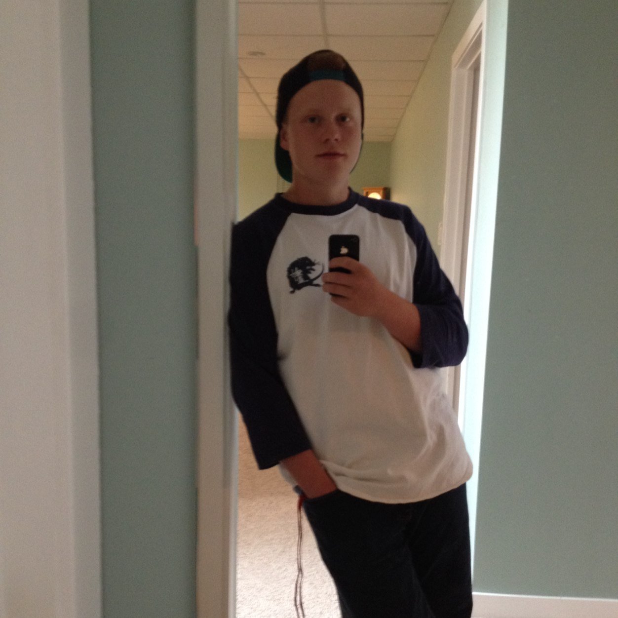 Leeboh204's profile picture. 