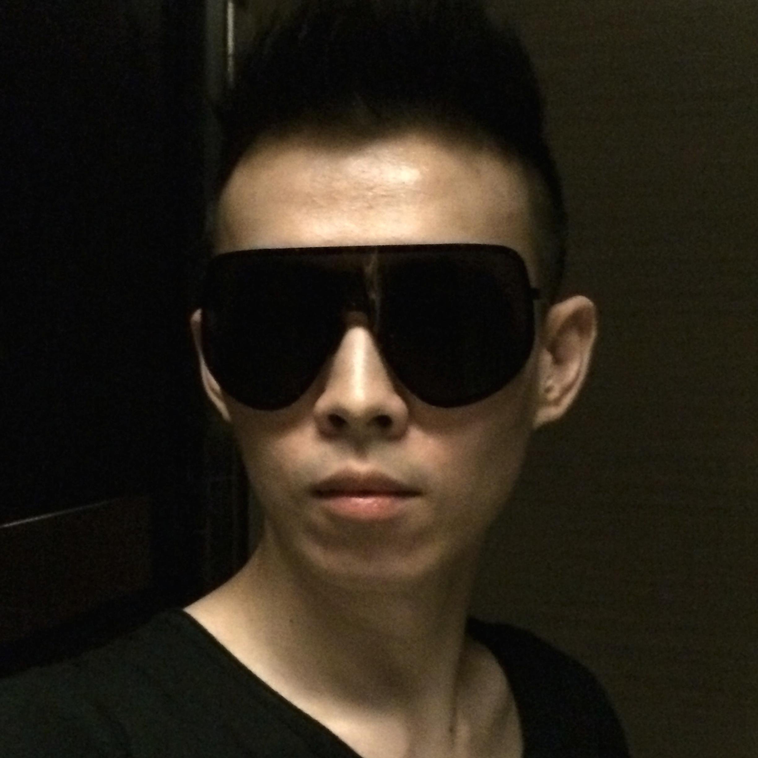 宅宅 Poker player
