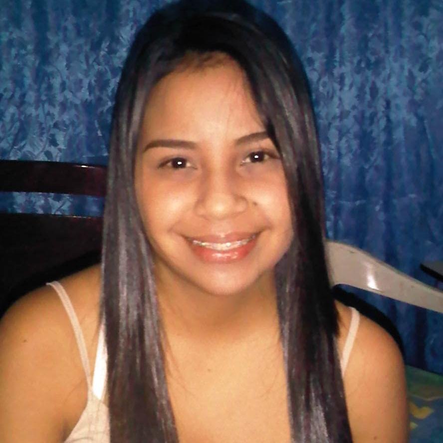 20. Amo a mis padres y mas que todo al CHOCOLATE *-*'