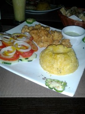 edupana30's profile picture. 