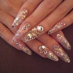 色々なネイルを載せてます♡真似してみたいネイルや、可愛いと思うネイルがあったらフォローしてね♡リツイートもよろしく♪
