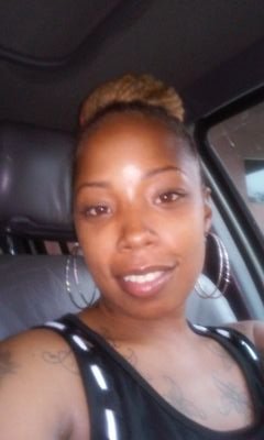 *SOCIAL BUTTERFLY*
LUV LIFE LIVE IT TO THE FULLEST!!! 
skys not the limit its just the view