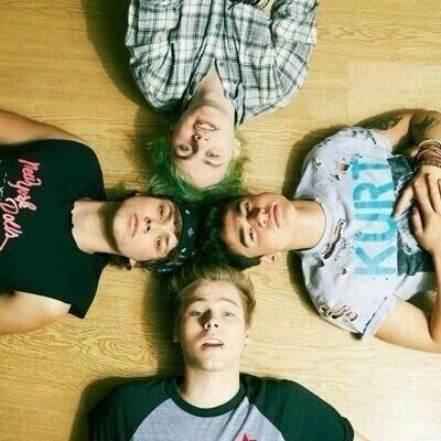 Free follow courtesy of @foreversosy! Please follow me there and I will follow you back there too!!!