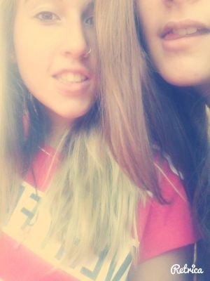 buscando cuerpos perfectos pierden mentes valiosas pero  ellas tienen las dos cosas:16'como aficcion28'como obsesion 10'como forma de vida vosotras parasiempre∞